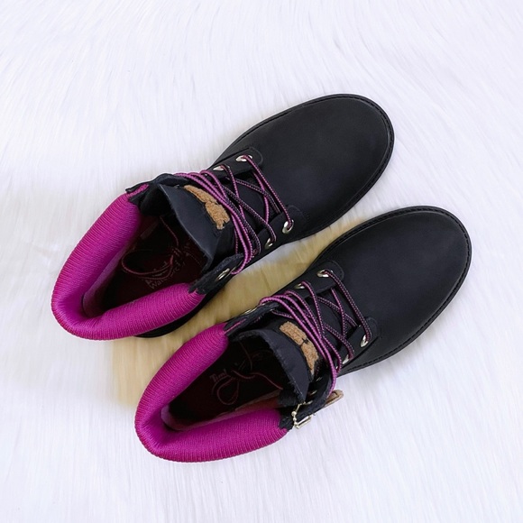 Timberland Women’s Heritage 6 Inch Waterproof Boots - Picture 2 of 9